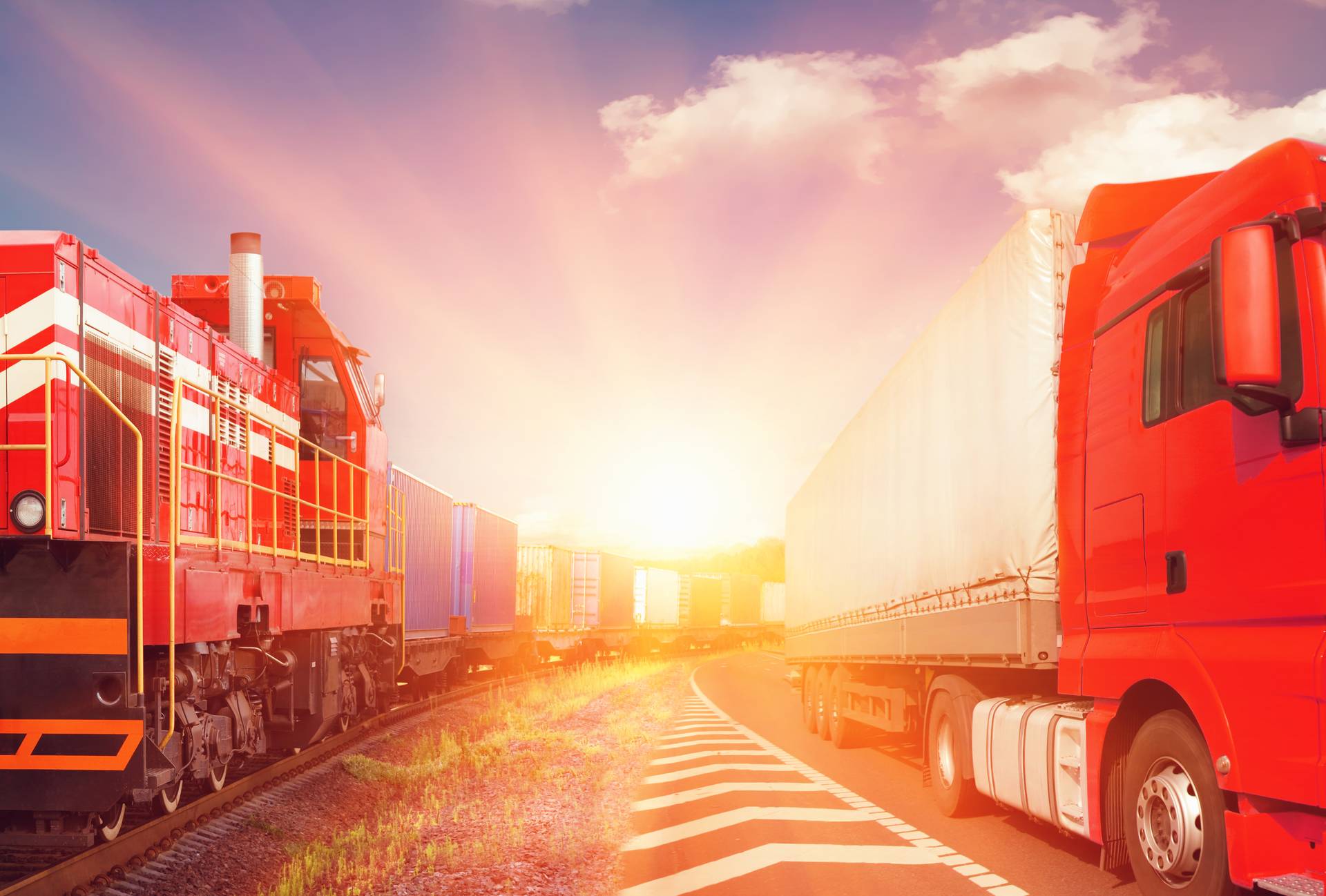 UP: Pros & Cons of Rail: Shipping Cost, Speed, Capacity and More